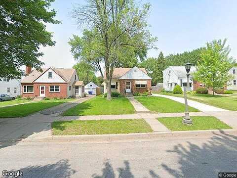 5Th, SAINT PAUL, MN 55119
