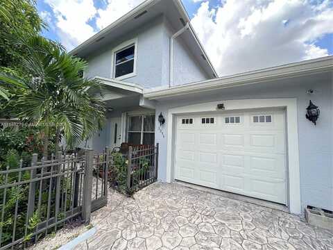 64Th, FORT LAUDERDALE, FL 33309