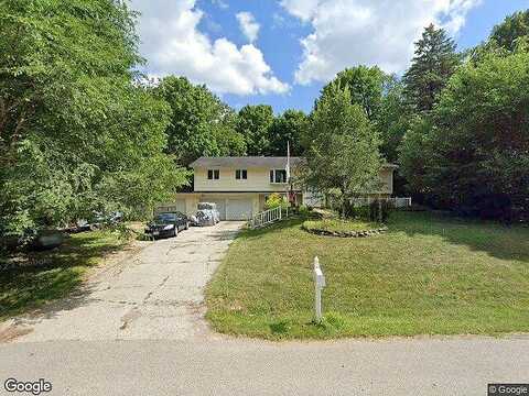 Jacqueline, NEW BERLIN, WI 53146