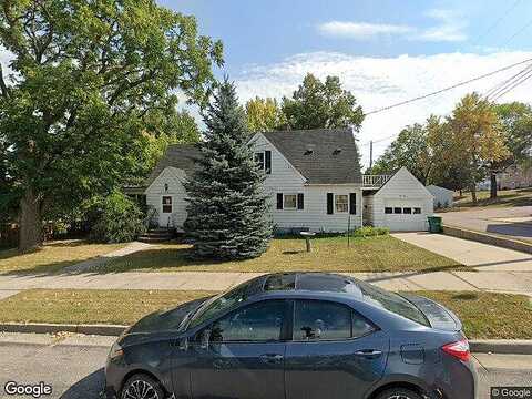 7Th, NEW ULM, MN 56073