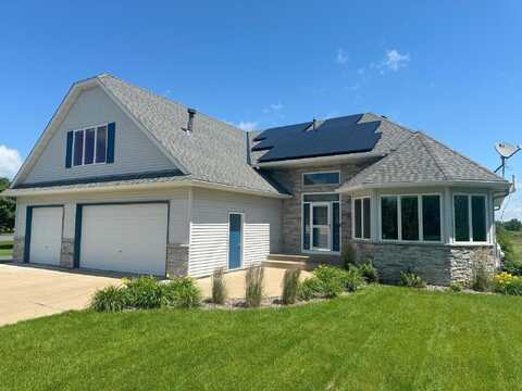 128Th Bay, HUGO, MN 55038