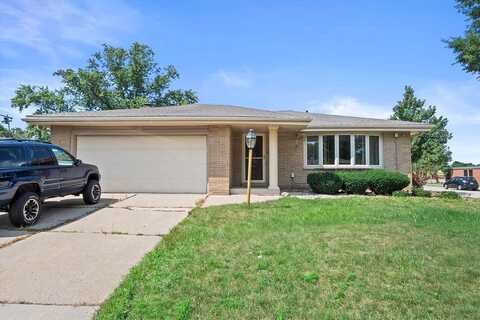 21St, MILWAUKEE, WI 53221