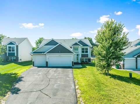 Queens, ELK RIVER, MN 55330