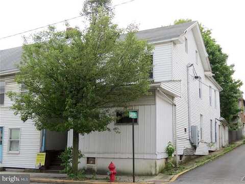 1St, LEHIGHTON, PA 18235