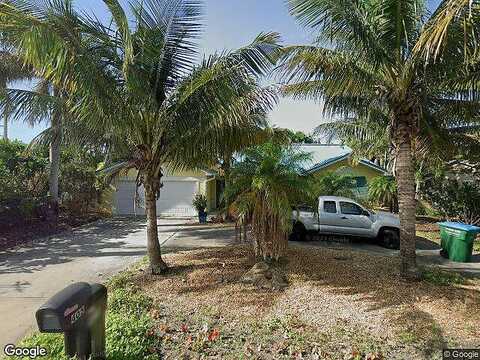 Avenue A, MELBOURNE BEACH, FL 32951