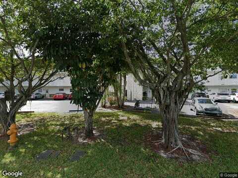 47Th, LAUDERDALE LAKES, FL 33319