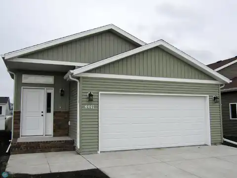 19Th, MOORHEAD, MN 56560