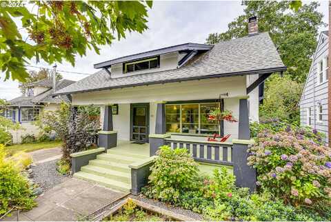 87Th, PORTLAND, OR 97216