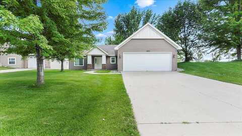 Olena, WILLMAR, MN 56201