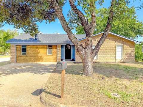 Carol, CORSICANA, TX 75110