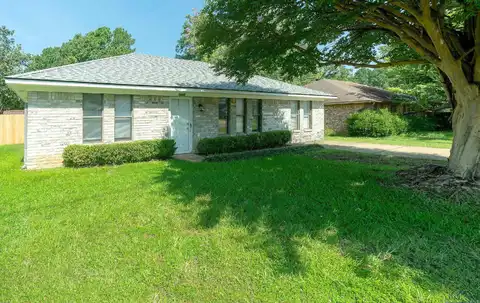 Lori, LONGVIEW, TX 75605