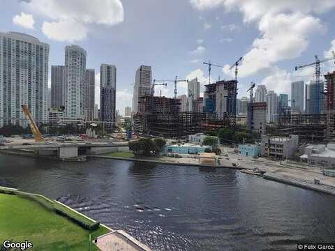 Miami, MIAMI, FL 33130