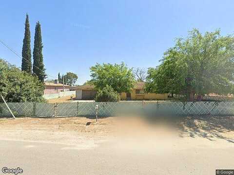 E Carillo Ave, Fresno, CA 93725