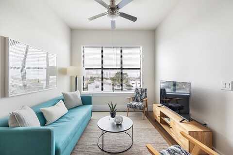 Blodgett St #605, Houston, TX 77004