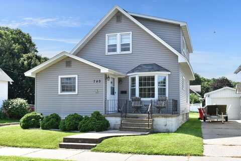 4Th Street, Winona, MN 55987