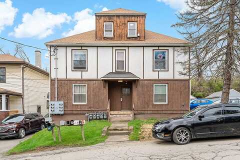 &705 Mcgowan Ave, West Mifflin, PA 15122