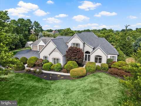 Apple Tree Road, Hummelstown, PA 17036