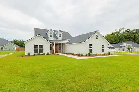 Audrey Ln, Hahira, GA 31632