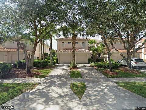 Crestview, NAPLES, FL 34119