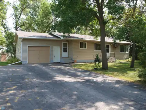 21St, COMSTOCK, MN 56525