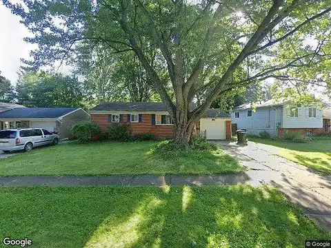 Pinewood, ELYRIA, OH 44035