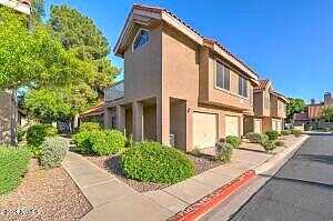 E Lakeside Drive 50, Gilbert, AZ 85234