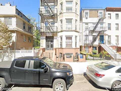 Macon, BROOKLYN, NY 11216