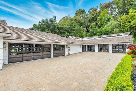 Bridle Trail, HIDDEN HILLS, CA 91302