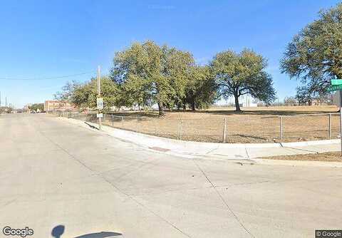 Avenue, FORT WORTH, TX 76105