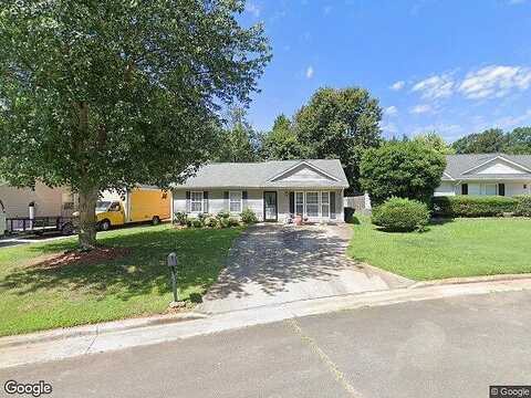 Pineway, GREENSBORO, NC 27405