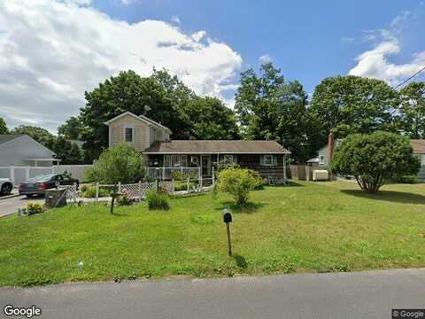 Hoover, MASTIC, NY 11950