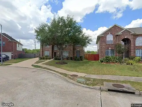 Camelia Glen, FRESNO, TX 77545