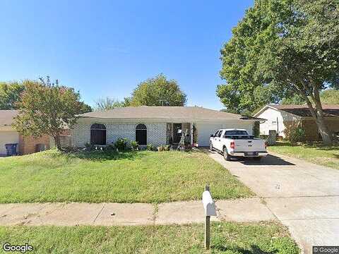 Charlyne, BURLESON, TX 76028