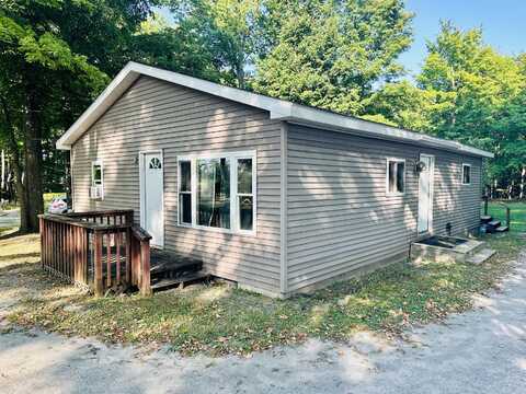 7241 Indian Reserve Road, Alpena, MI 49707