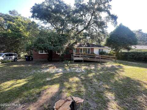 1701 Battery Creek Road, Beaufort, SC 29902