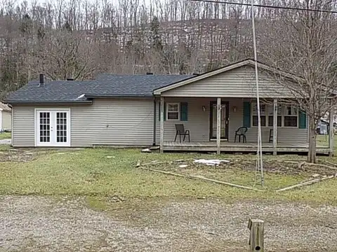 6403 US 460, Frenchburg, KY 40322