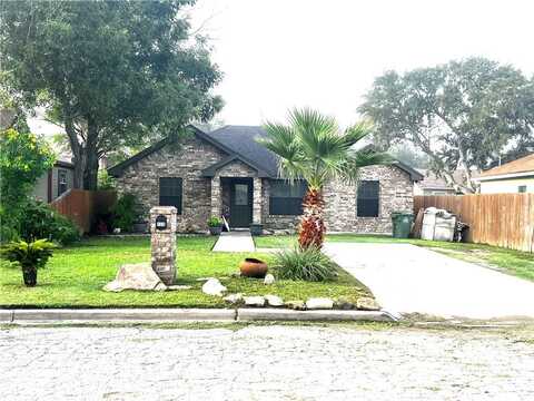 220 W 6th Street, Alice, TX 78332