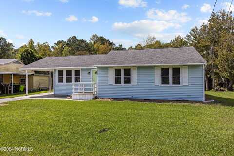 647 W Shore Drive, Swansboro, NC 28584