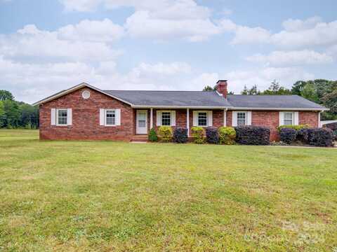 348 Loray Farm Road, Dallas, NC 28034