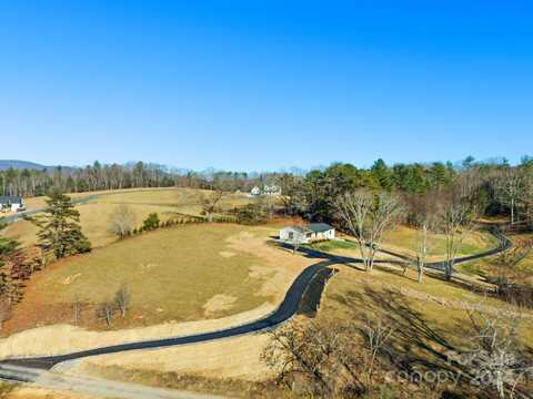 304 Terra Ridge Lane, Fletcher, NC 28732