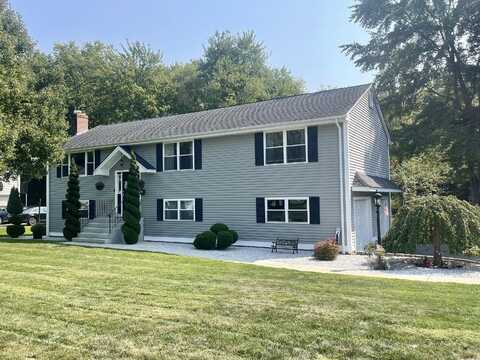 98 Carriage Hill Drive, Newington, CT 06111