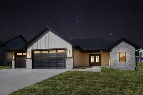 17743 Hammontree Drive, Clive, IA 50325
