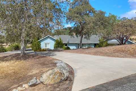 43443 Running Deer Drive, Coarsegold, CA 93614