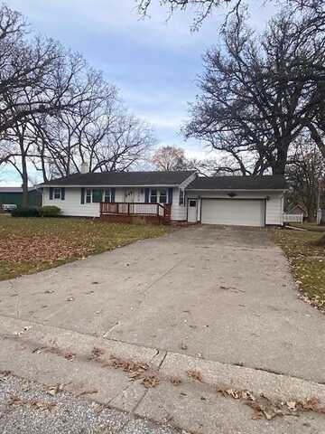 308 3rd Ave SW, Dayton, IA 50530