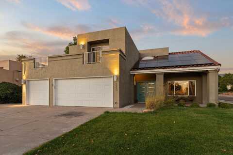 5900 CANYON CREST Place NE, Albuquerque, NM 87111