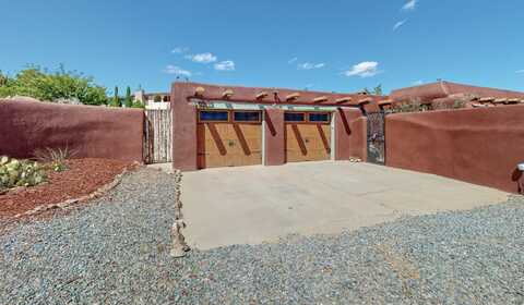 1440 CALLE CIELO VISTA Road, Bernalillo, NM 87004