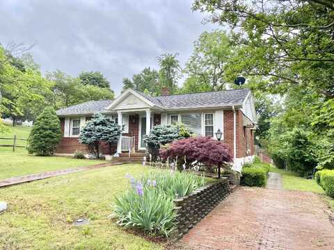 332 SHARON LN, STAUNTON, VA 24401