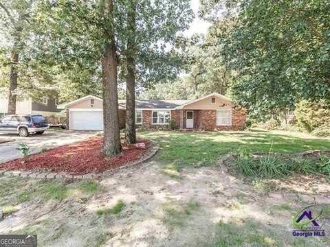 1304 Leverette, Warner Robins, GA 31088