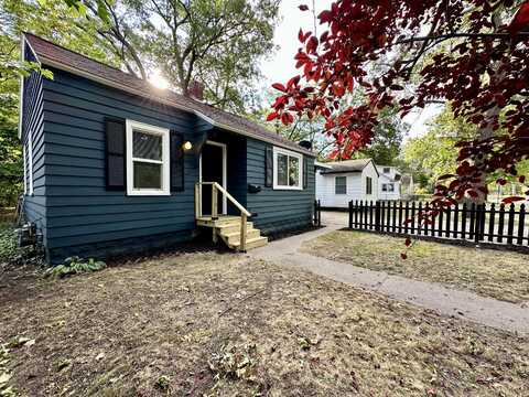 2924 Temple Street, Muskegon Heights, MI 49444