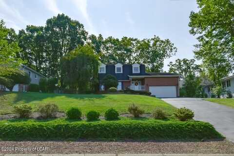 11 Fairfield Drive, Laflin, PA 18702